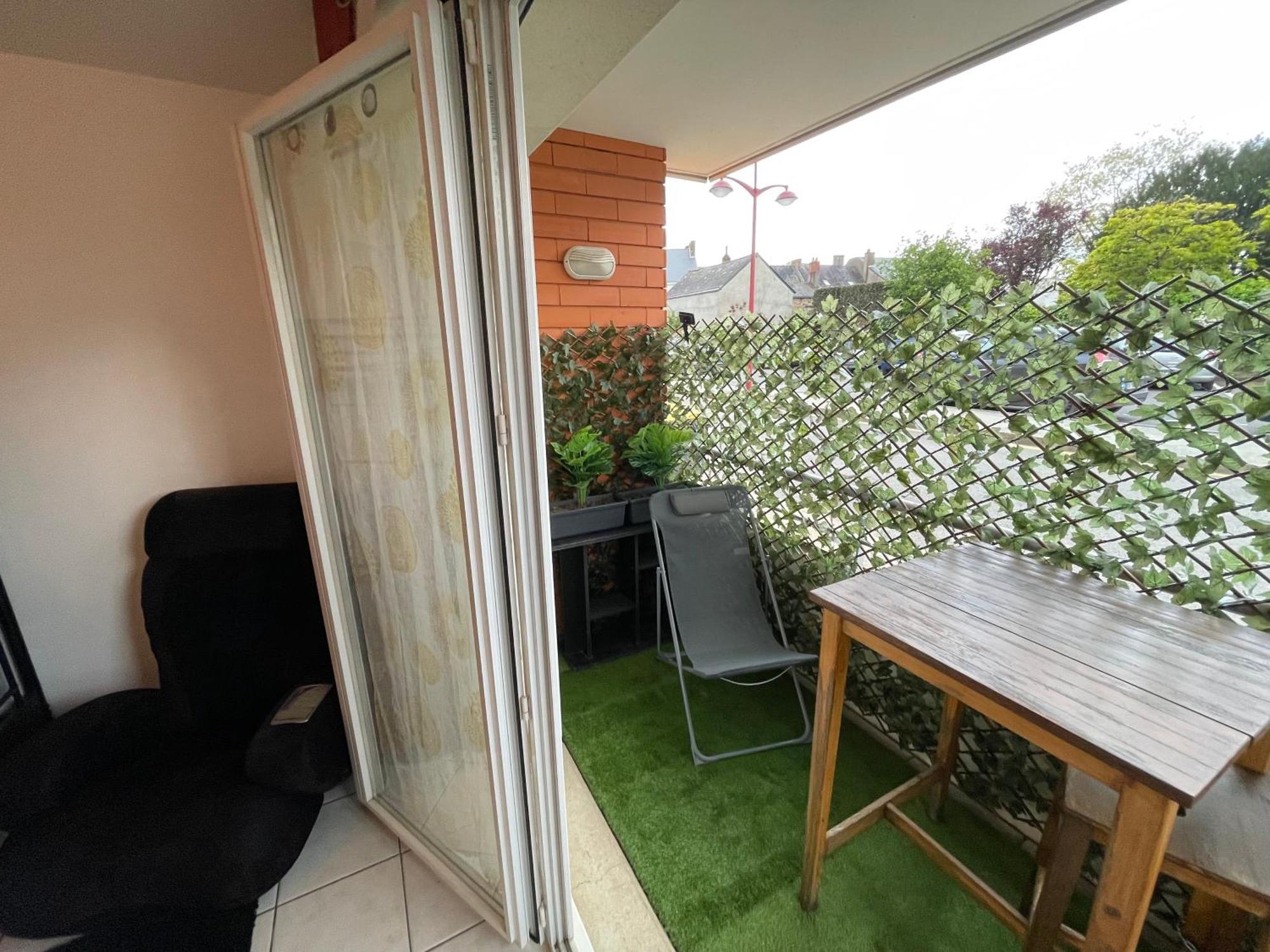 Nort Sur Erdre Centre Apartment Exterior foto